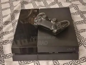 Photo - PlayStation 4 FAT Gaming Console 500GB with Controller