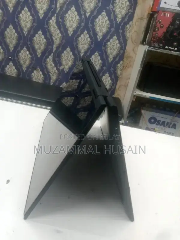 Dell Latitude 3390 Touchscreen 2-in-1 Laptop