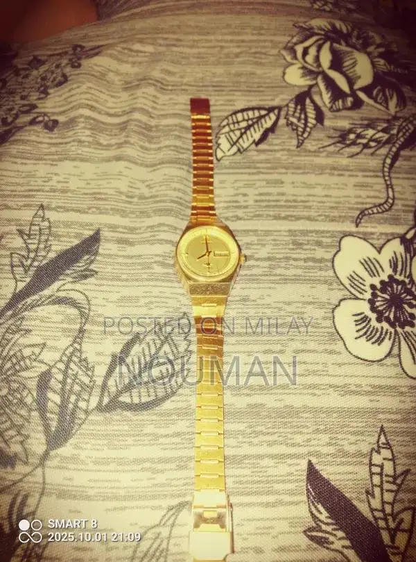 Citizen Ladies Automatic Watch - Classic Timepiece for Women