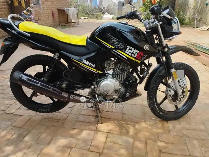 Yamaha YBRG Motorcycle - Near Mint Condition