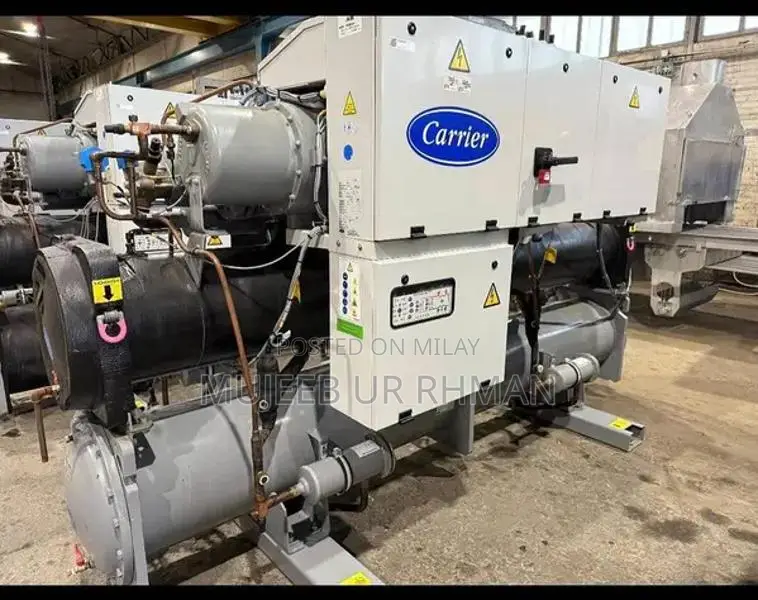 Carrier Industrial Screw Chiller - High Performance Cooling Solution