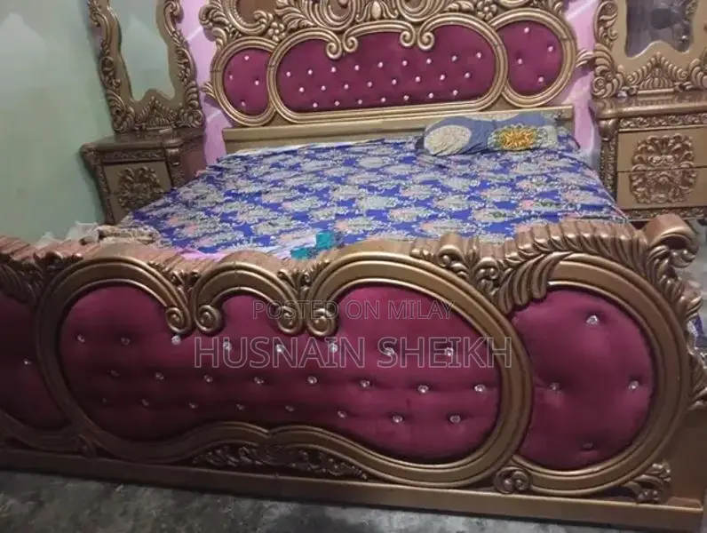 Bedside Tables in Like New Condition