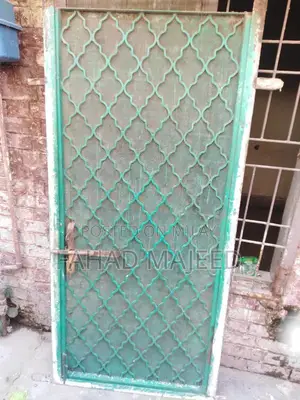 Sturdy Metal Door Loha - Vintage Home Furnishing