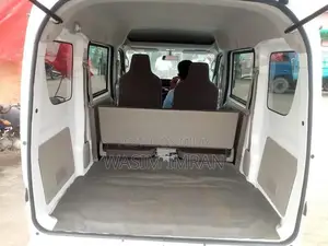 Suzuki Every 2021 Compact Van - Versatile Urban Transport