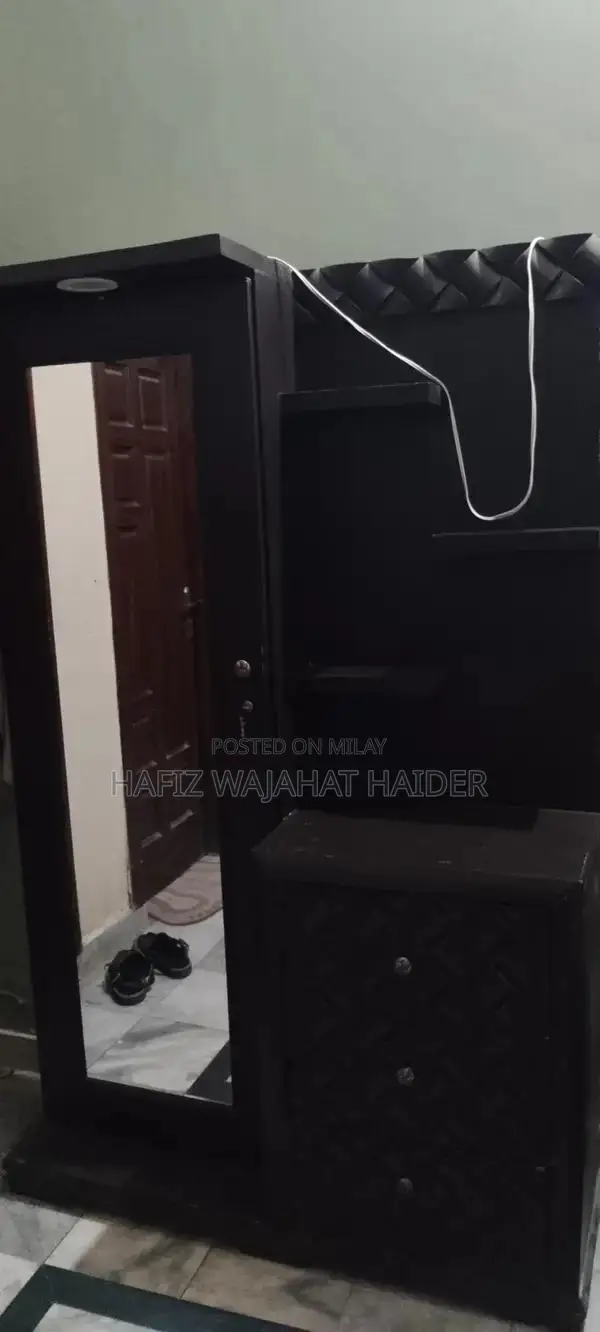 Black Brown Mirror Dressing with Shelves and LED Light