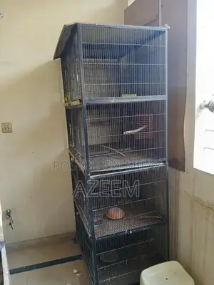 Metal Bird Cage with 8 Compartments for Love Birds