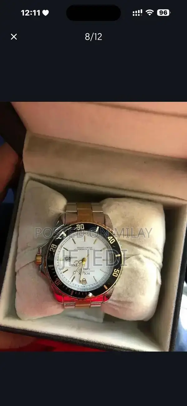 Imported High-Quality Wristwatch - Elegant Timepiece from Global Colle