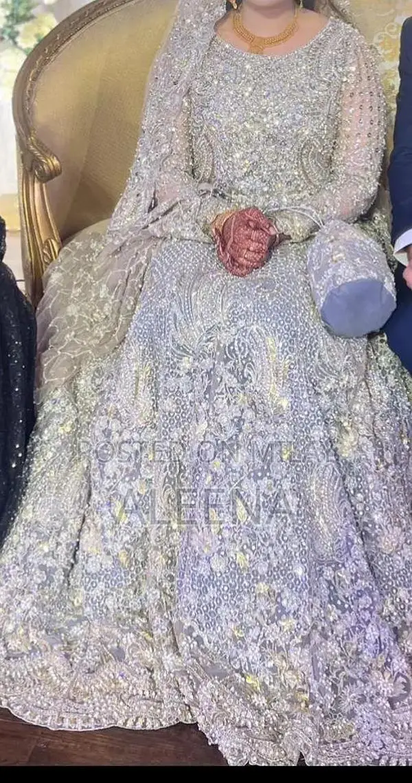 Epoque Waleema Elegant Maxi Dress - Soft and Stylish