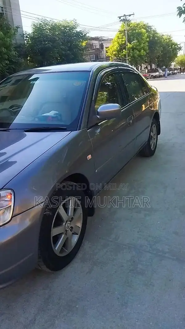 Honda Civic EXi Reliable Family Sedan with Maintenance History