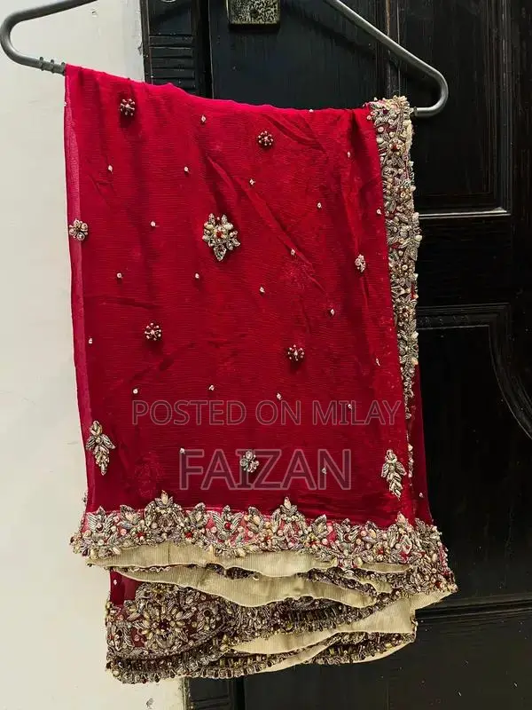 Elegant Red Bridal Lehnga - Traditional Wedding Attire