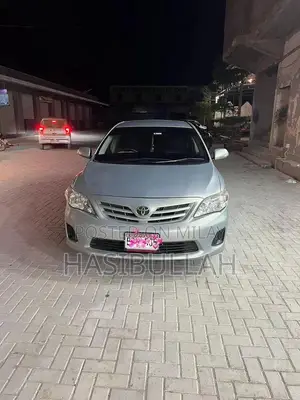 Toyota Gli Sedan Reliable Sedan with Low Mileage