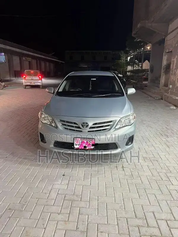 Toyota Gli Sedan Reliable Sedan with Low Mileage