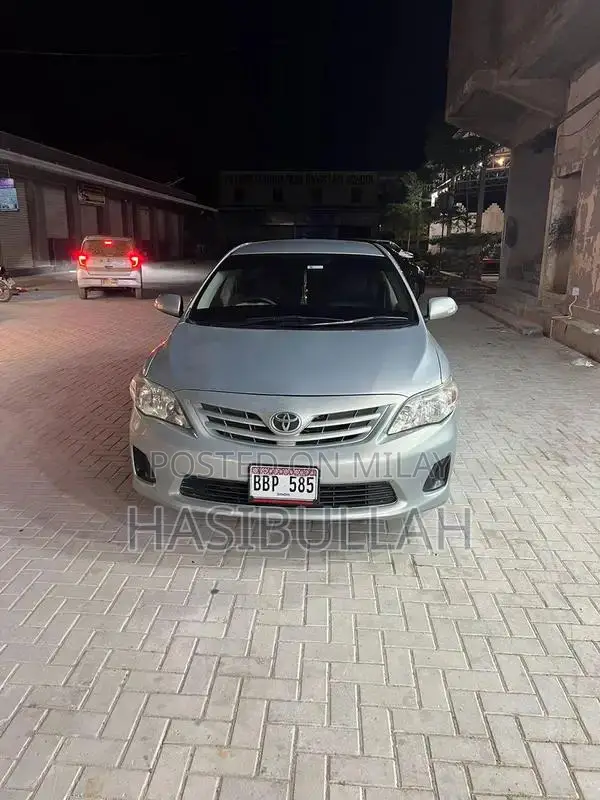 Toyota Gli Sedan Reliable Sedan with Low Mileage