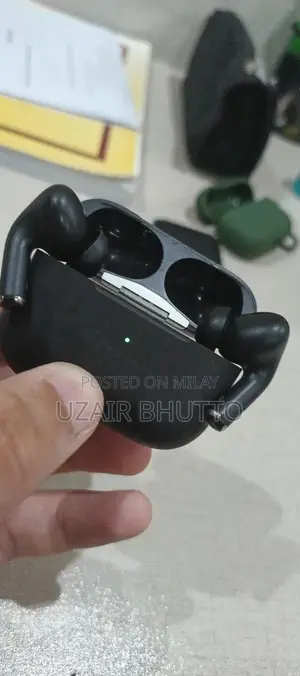 Wireless Earbuds with Noise Cancellation and Spatial Audio