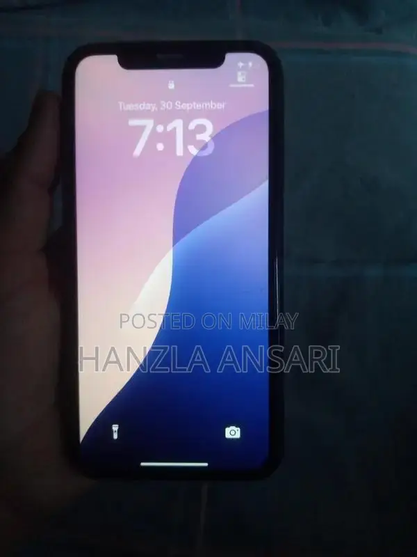 Apple iPhone XR Smartphone - Pre-Owned Premium Condition