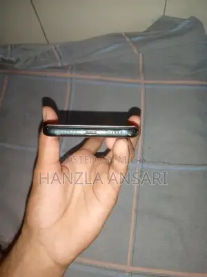 Apple iPhone XR Smartphone - Pre-Owned Premium Condition