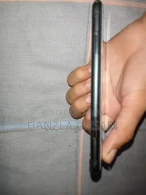 Apple iPhone XR Smartphone - Pre-Owned Premium Condition