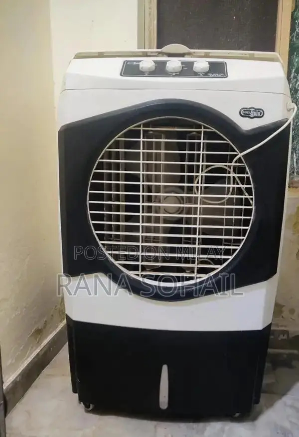 Compact Asia Color Humidifier with Multiple Features