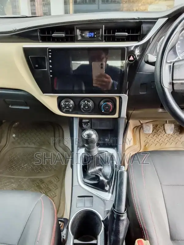 Toyota Corolla 2018 Manual Sedan Compact Car