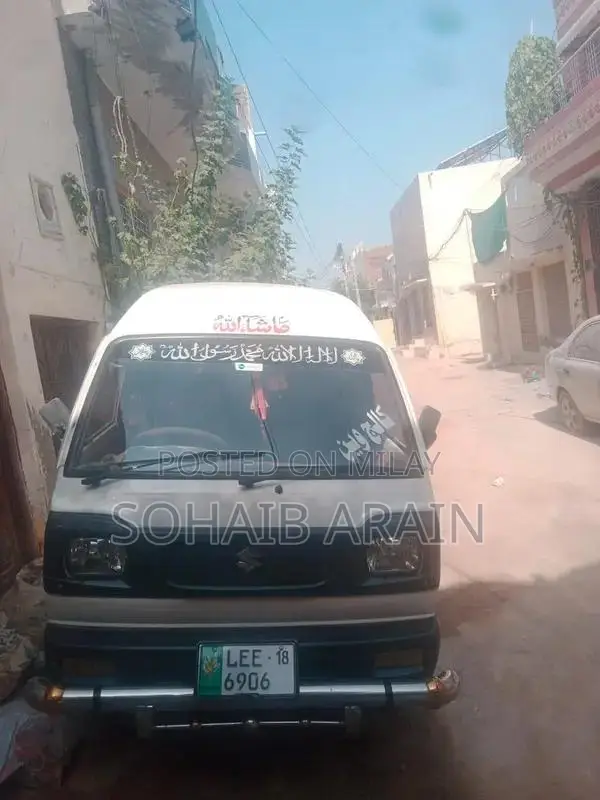 Suzuki Carry Mini Truck Cargo Van for Commercial Transport