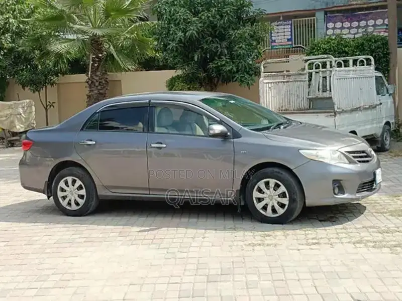 Toyota Corolla XLI Sedan - Clean Used Car, Good Condition