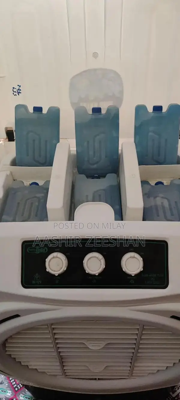 12 Watt Compact Humidifier with Advanced Features