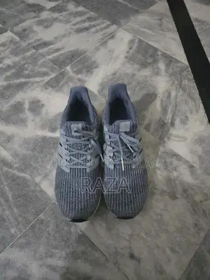 Adidas Ultra Boost Continental Running Shoes - Lightly Worn UK Size 9.