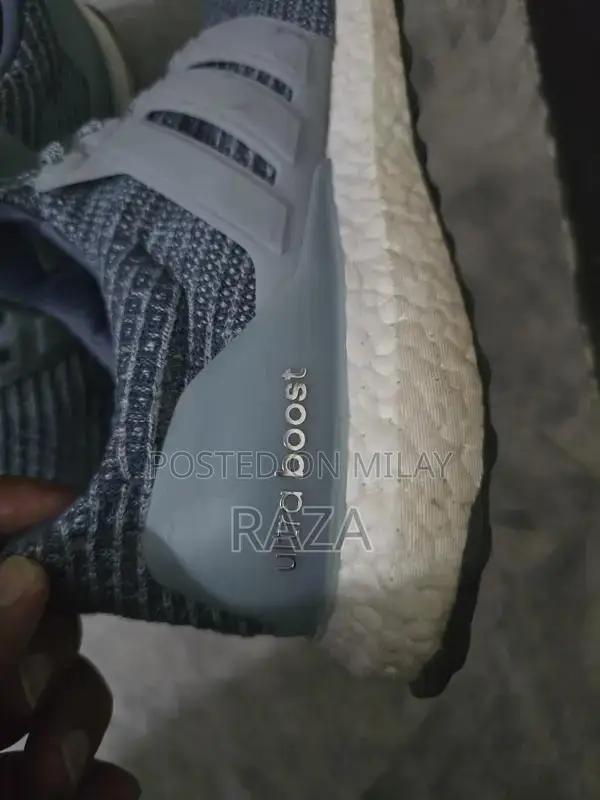 Adidas Ultra Boost Continental Running Shoes - Lightly Worn UK Size 9.