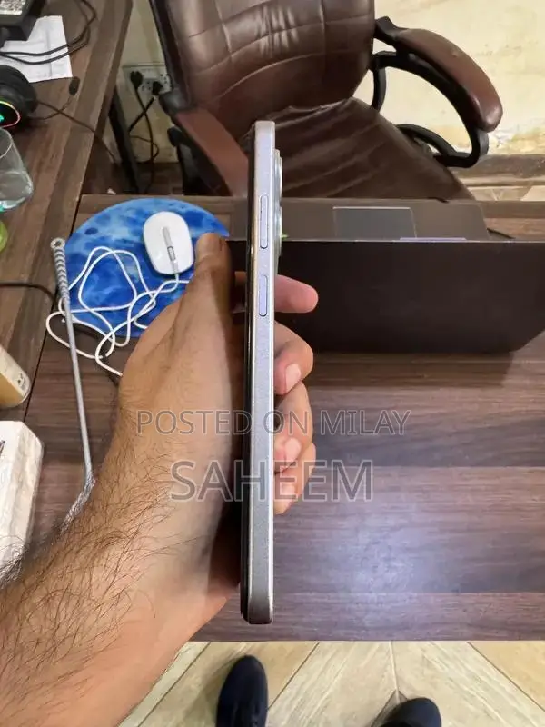 Infinix Smart 9 Smartphone 4GB RAM 128GB Storage Excellent Condition