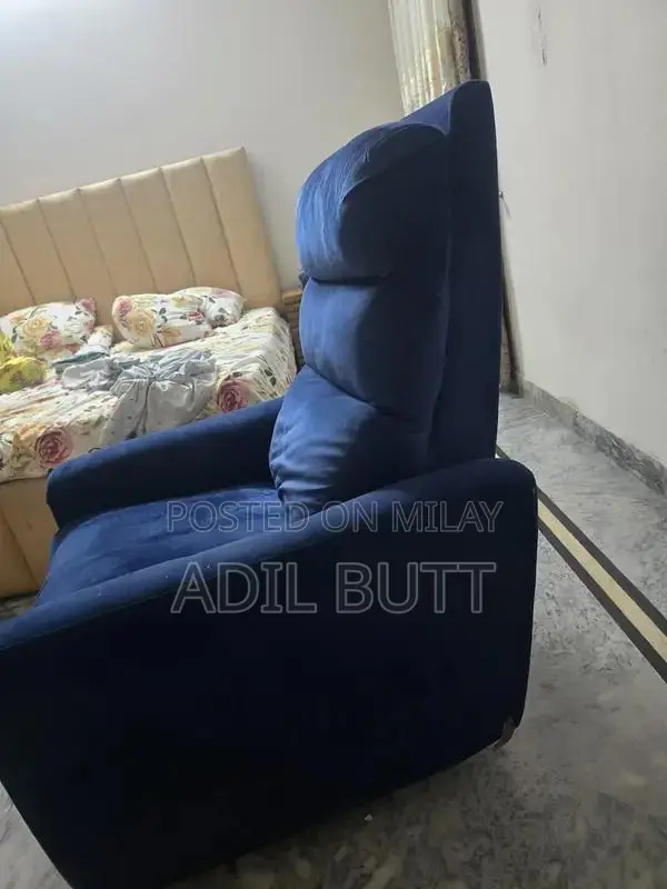 Blue Velvet Recliner Chair - Comfortable Home Seating