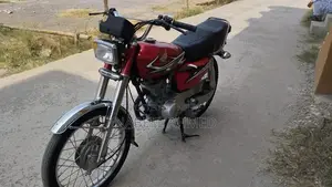 Photo - Honda CG125 Motorcycle - 2020 Model, Excellent Condition