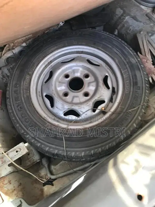 Suzuki Cultus 2006 Compact Sedan