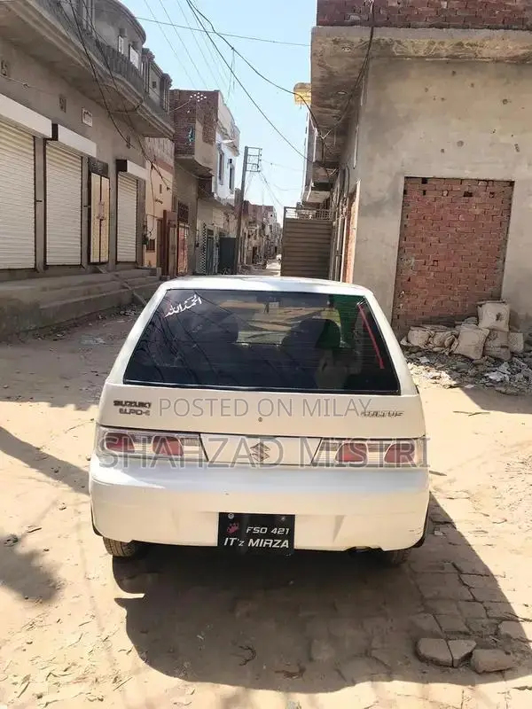 Suzuki Cultus 2006 Compact Sedan