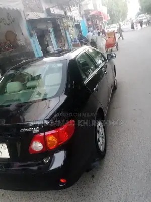 Toyota Corolla XLI Sedan - Reliable Compact Car