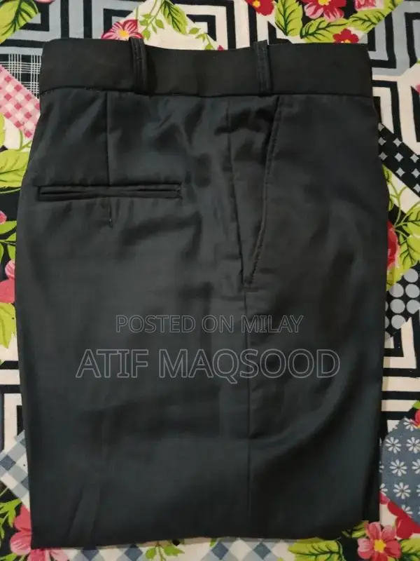 Three-Piece Men's Pent Coat Set - Gently Used