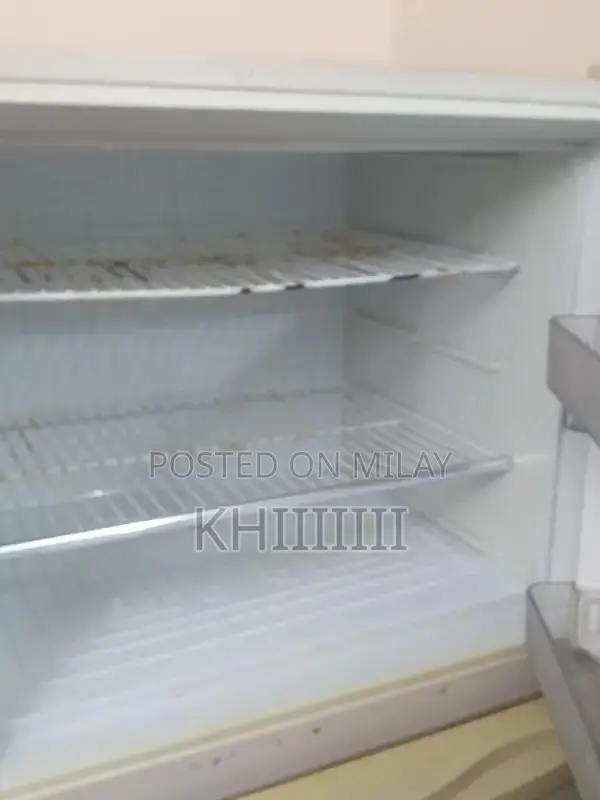 Dawlance Refrigerator with Separate Fridge and Freezer Compartments