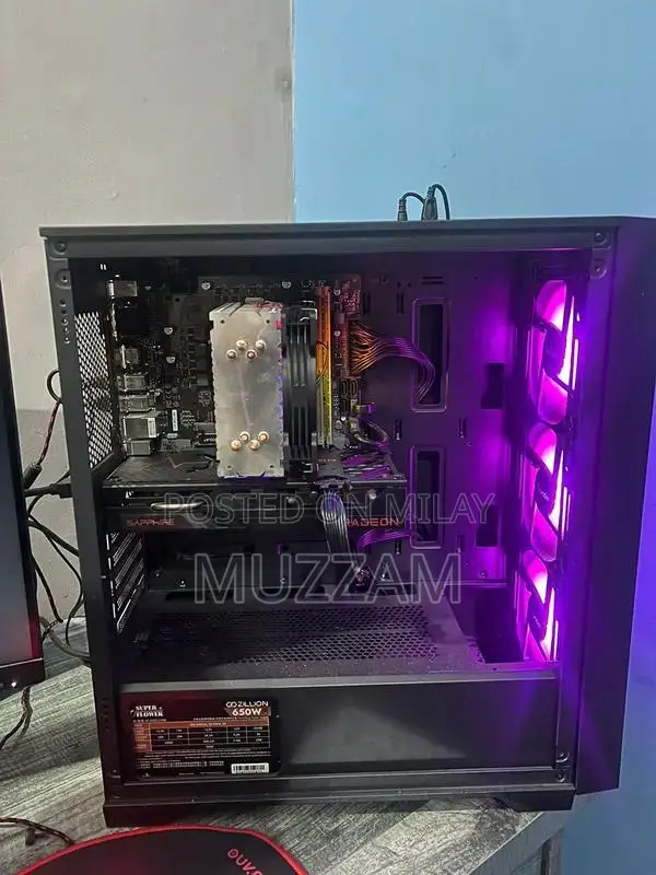 Gaming PC Bundle: i5 12400F, RX 6600 XT, 27" Curved Monitor