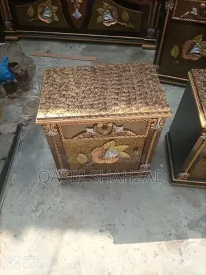 Modern Bed Set with Sofa Table and Showcase