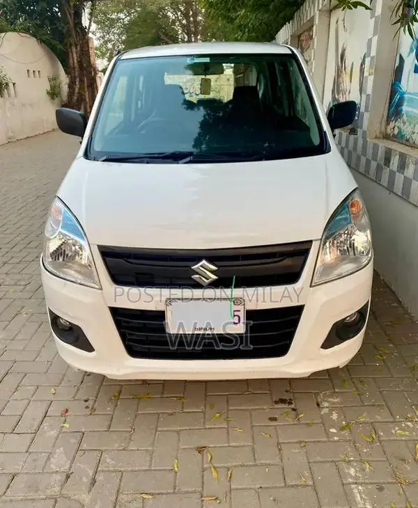 Suzuki WagnR Compact Hatchback - Well-Maintained Vehicle