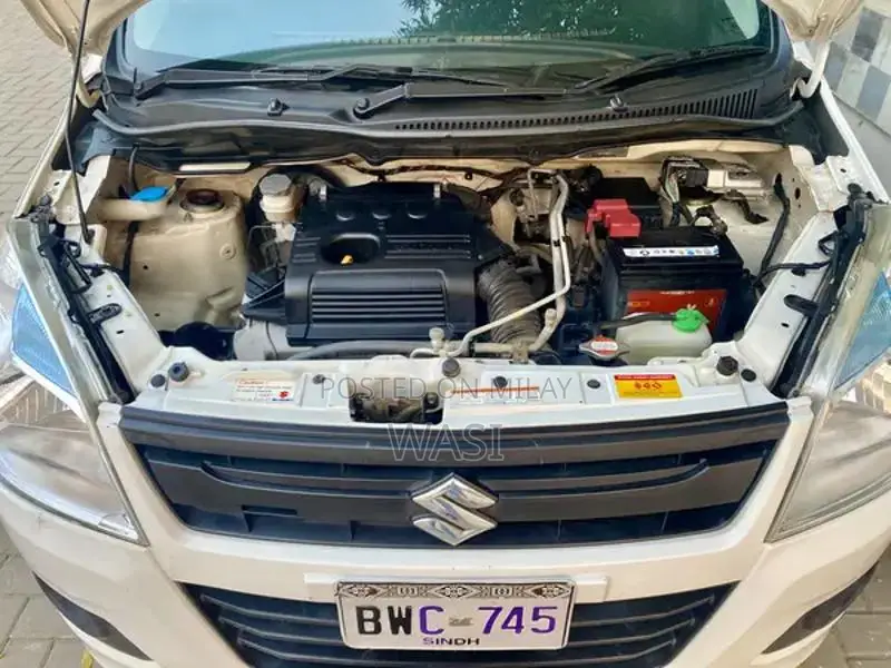 Suzuki WagnR Compact Hatchback - Well-Maintained Vehicle