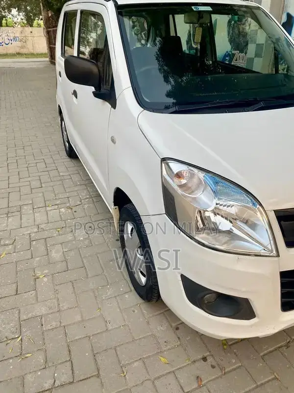 Suzuki WagnR Compact Hatchback - Well-Maintained Vehicle