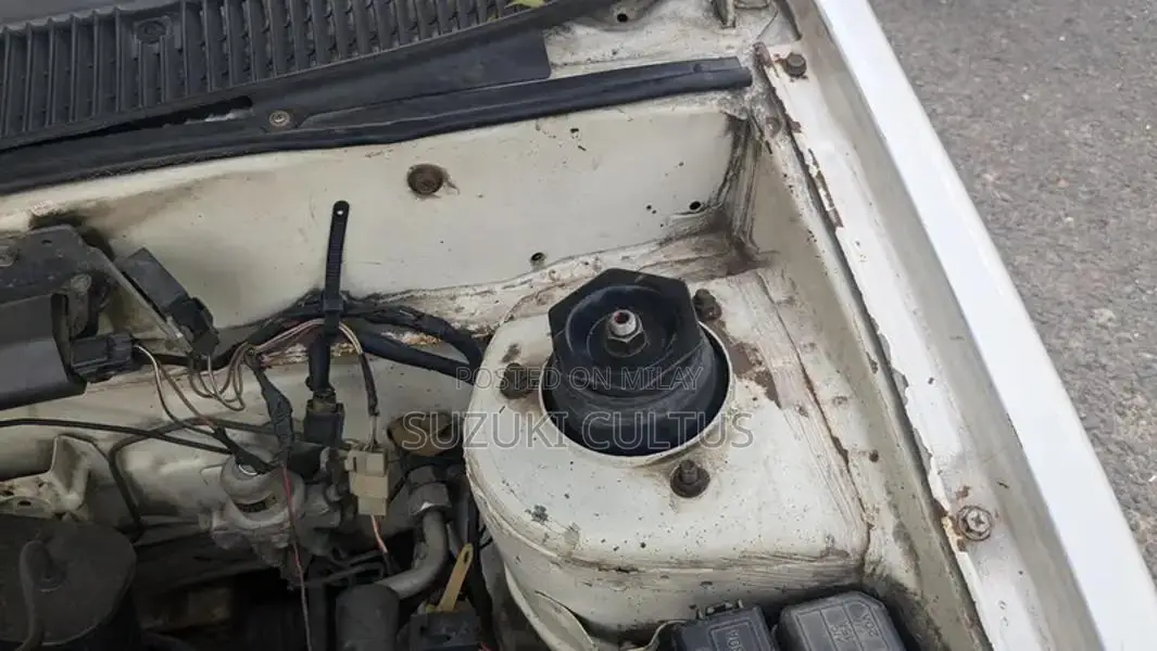 Suzuki Cultus Compact Sedan with Modern Features