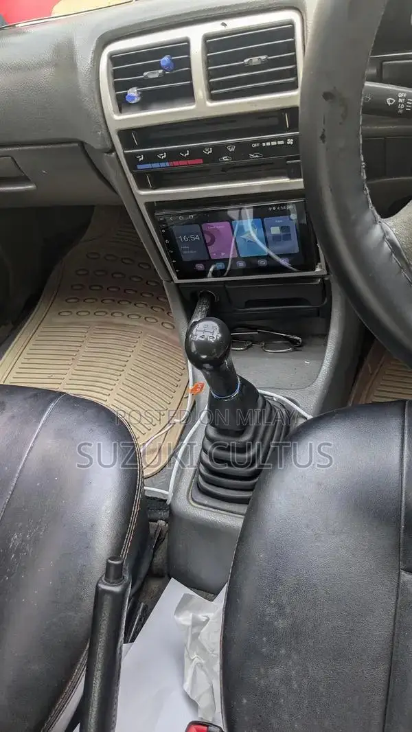 Suzuki Cultus Compact Sedan with Modern Features