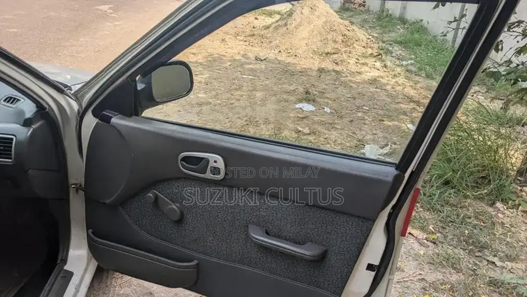 Suzuki Cultus Compact Sedan with Modern Features