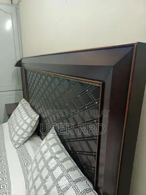 King Size Bed Set in Excellent Condition