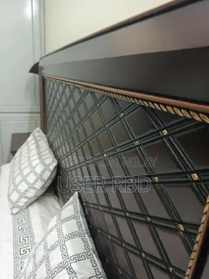 King Size Bed Set in Excellent Condition