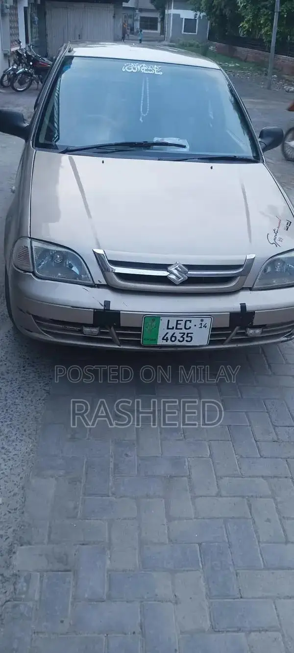 Family-Friendly Sedan with Spacious Interior and Reliable Performance