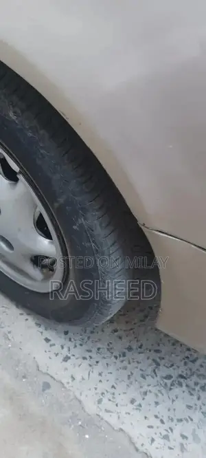 Family-Friendly Sedan with Spacious Interior and Reliable Performance