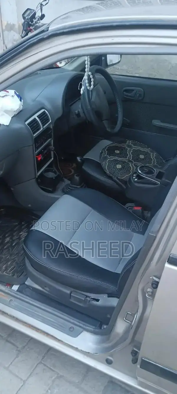 Family-Friendly Sedan with Spacious Interior and Reliable Performance