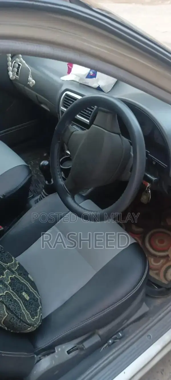 Family-Friendly Sedan with Spacious Interior and Reliable Performance